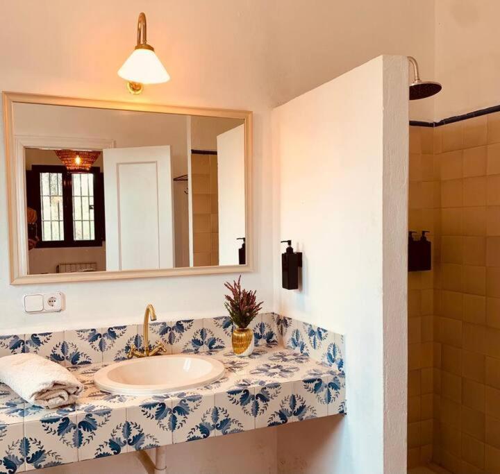 Villa Lavanda By Epoca Suites エル・カスティージョ・デ・ラス・グアルダス エクステリア 写真